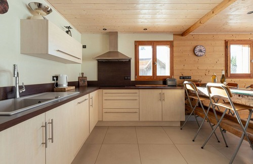 Les Villards-sur-Thones Ski Chalet | PICAILLONS - Le Chalet