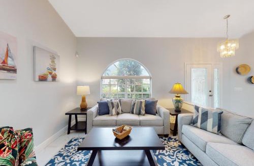 Crown Pointe House | Piccadilly Place