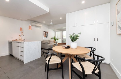 Sandringham Apartment | Piccolo by the Beach