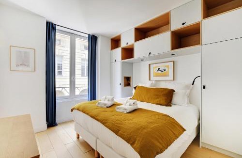 Odeon Apartment | Pick A Flat's Apartment in Saint Germain - Rue Corneille
