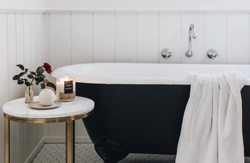 Beechworth Cottage | Picketts Cottage - perfect for 2