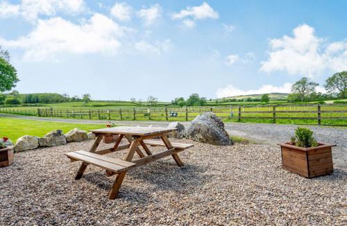 Carnforth House | Pickle Cottage