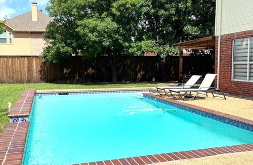 Frisco House | Pickleball + Pool + Bkyd Oasis + Centrally Located