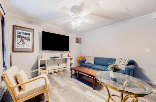 Mendon Apartment | Pico Mountain Perch, Unit B22