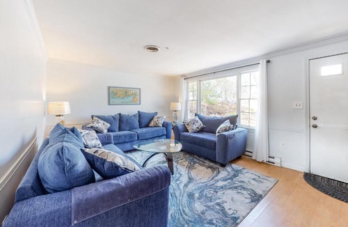 Cataumet House | Picture Lake Perfect