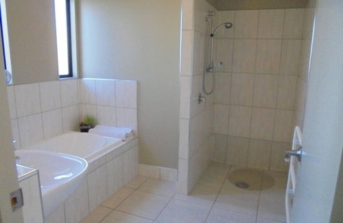 Horotiu Bed & Breakfast | Picture Postcard Hideaway