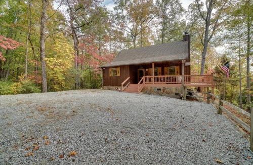 Clayton House | Picturesque Clayton Cabin w/Mountain Views!