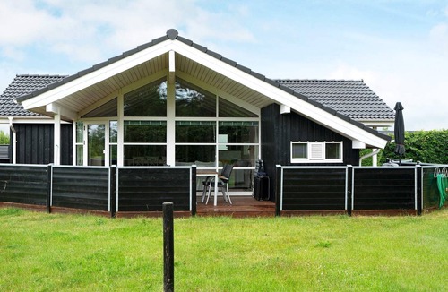 Horve House | Picturesque Holiday Home in Zealand With Sauna