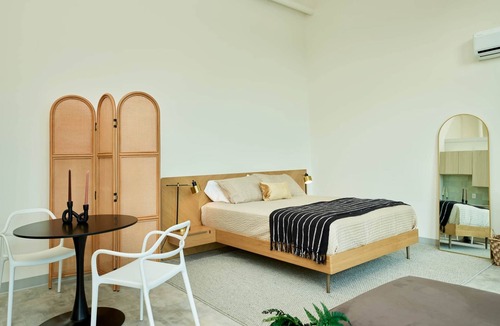 Northside Apartment | Picturesque Studio Northshore Chattanooga