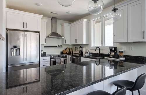 Batesville Apartment | Piedmont Place 304| Lux Vineyard & Brewery Getaway in the Heart of Crozet | Pet Friendly