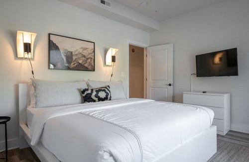 Batesville Apartment | Piedmont Place Suite 304 - near vineyards!