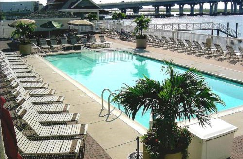 Somers Point Hotel | Pier 4 Hotel