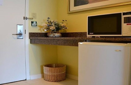 Somers Point Hotel | Pier 4 Hotel