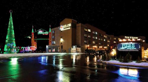 Downtown - Waterfront Hotel | Pier B Resort