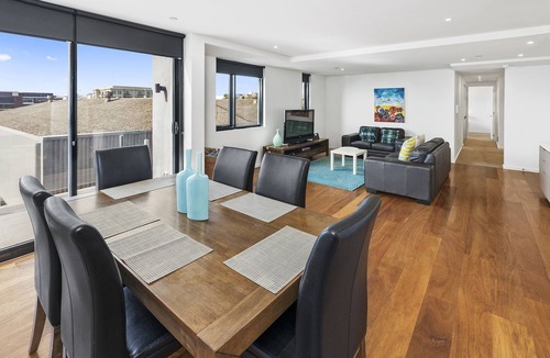 Geelong Apartment | Pier Point 105
