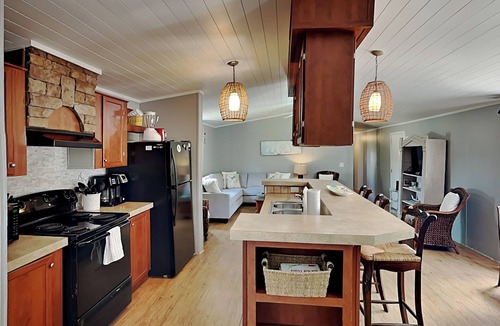 Rockport Cottage | Pier Pressure by Miss Kitty’s