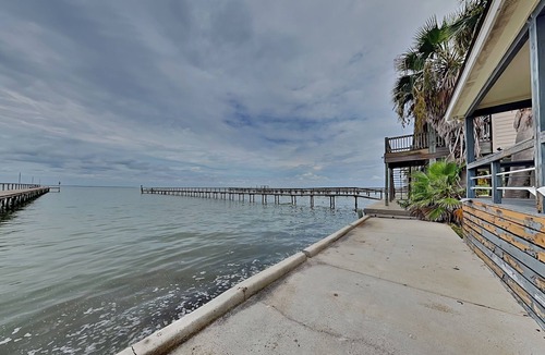 Rockport Cottage | Pier Pressure by Miss Kitty’s