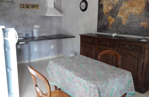 Mellecey House | Pierre et Marie - MELLECEY