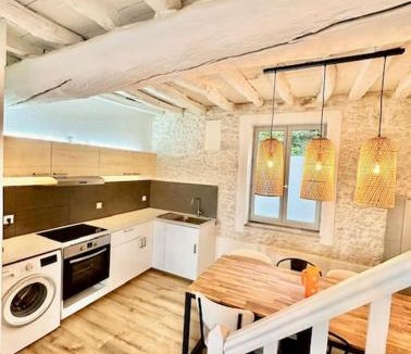 Avignonet-Lauragais Apartment | Pierre Lauragaise