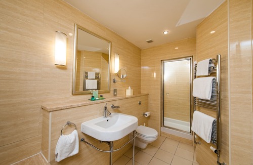 Troon Hotel | Piersland House