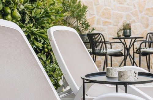 Cove Tri Zala (Zrnovo) Apartment | Pietro