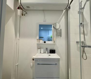 Pigalle Apartment | Pigalle Square - Modern apartment steps away from Moulin Rouge