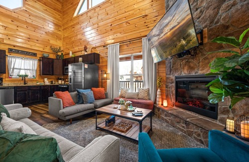 Pigeon Forge Cabin | Pigeon Forge 4BR Cabin · Heated Pool · Sleeps 14