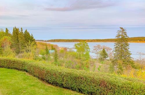 Steuben House | Pigeon Hill Retreat