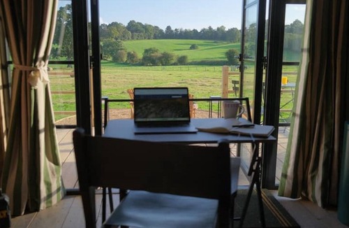 Upper Seagry Cabin | Piglet's House