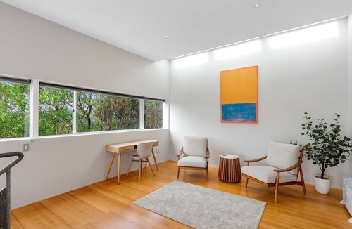 New Lynn House | Piha Pool Oasis