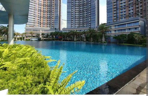 Pantai Indah Kapuk Apartment | PIK Family Suite Amazing View 3 Bed Room Fast Wifi