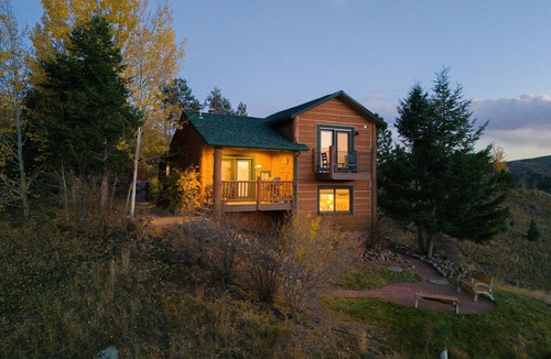 Woodland Park Cabin | Pikes Peak Ranch - Elk Ridge Cabin