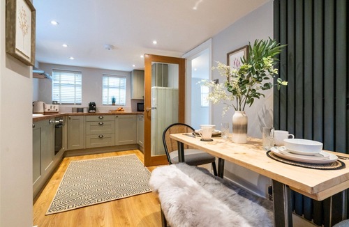 Tarvin Apartment | Pilgrim Cottage - Luxury Cottages