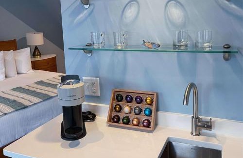 Commercial Street Hotel | Pilgrim House