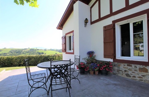 La Bastide-Clairence House | Pinchat - LA Bastide-clairence