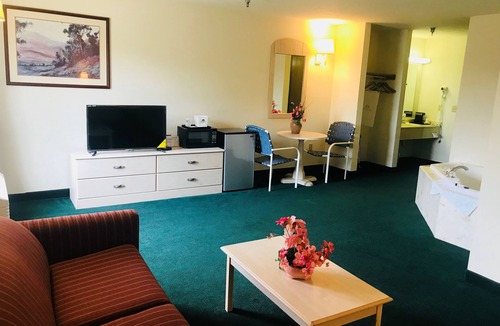 Pinckneyville Hotel | Pinckeyville Inn and Suites