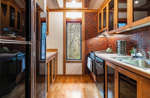 Welches Apartment | Pine 2 Paws - Golf Course - Sauna - Pool