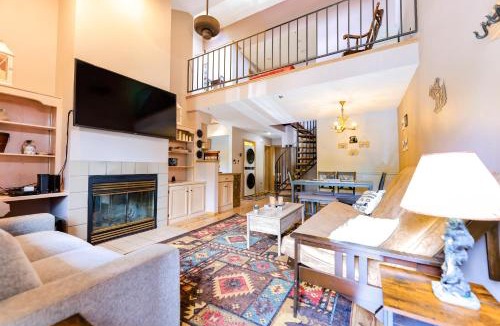 Durango House | Pine Acres 109 - Hideaway