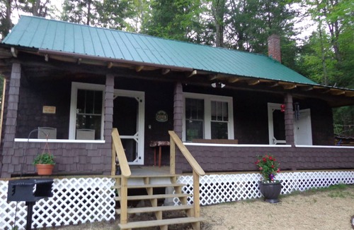 Long Lake Cottage | Pine Bear Cottage Adirondack for Rent