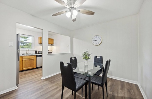 Newark Apartment | Pine Brook 1202 I Pool Gym I Free Parking !