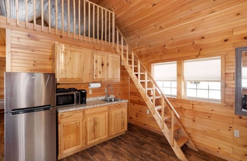 Bethlehem Cabin | Pine Cabin #5 - Rustic Lakefront Log Cabin