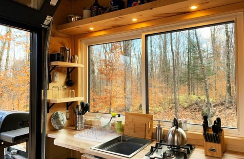 Dysart et al Cabin | Pine Cabin | Haliburton Tiny Cabin in the Woods