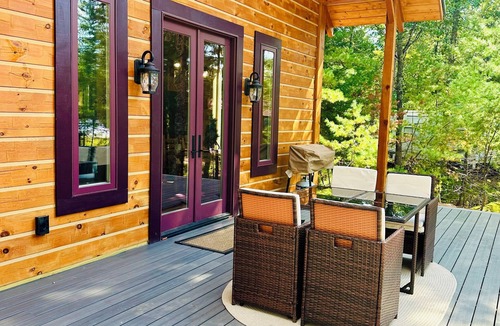 Minong Cabin | Pine Cabin on Gilmore Lake