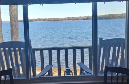 Plattsburgh Cottage | Pine Cottage at Heron Ledge