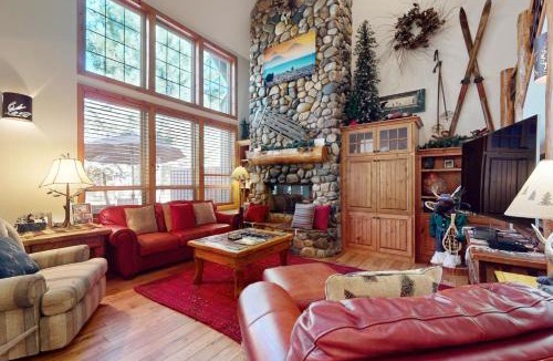 Sunriver House | Pine Cottage