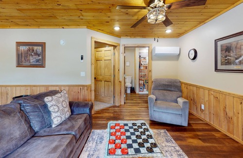 Gaines Apartment | Pine Creek, PA Grand Canyon, Mountain View
