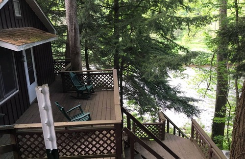 Gaines House | Pine Creek Treehouse