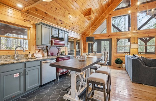 Hemlock Hills Cabin | Pine & Dandy | Arts & Crafts District Cabin w/Hot Tub & Game Features