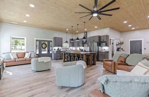 Sugar Grove Cabin | Pine Grove Barndominium