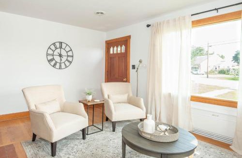 Chambersburg House | Pine Grove Cottage